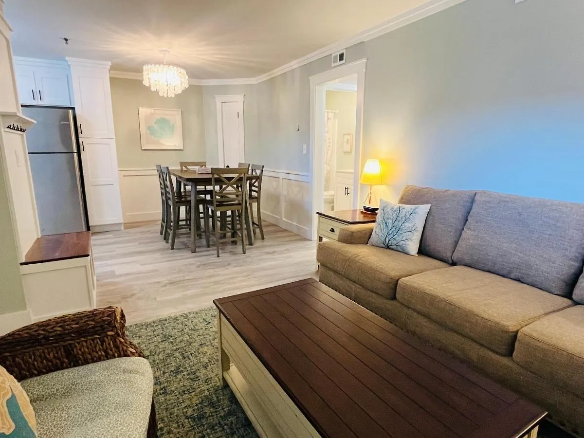 Classy Coastal - Boardwalk To The Beach, 3 Pools, Tennis Hilton Head Island