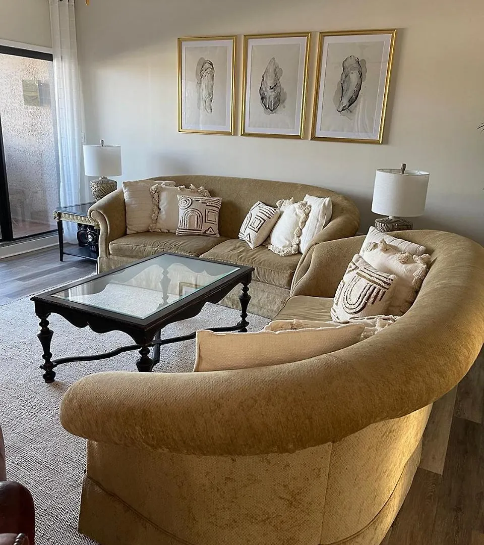 Newly Remodeled Hilton Head アパート