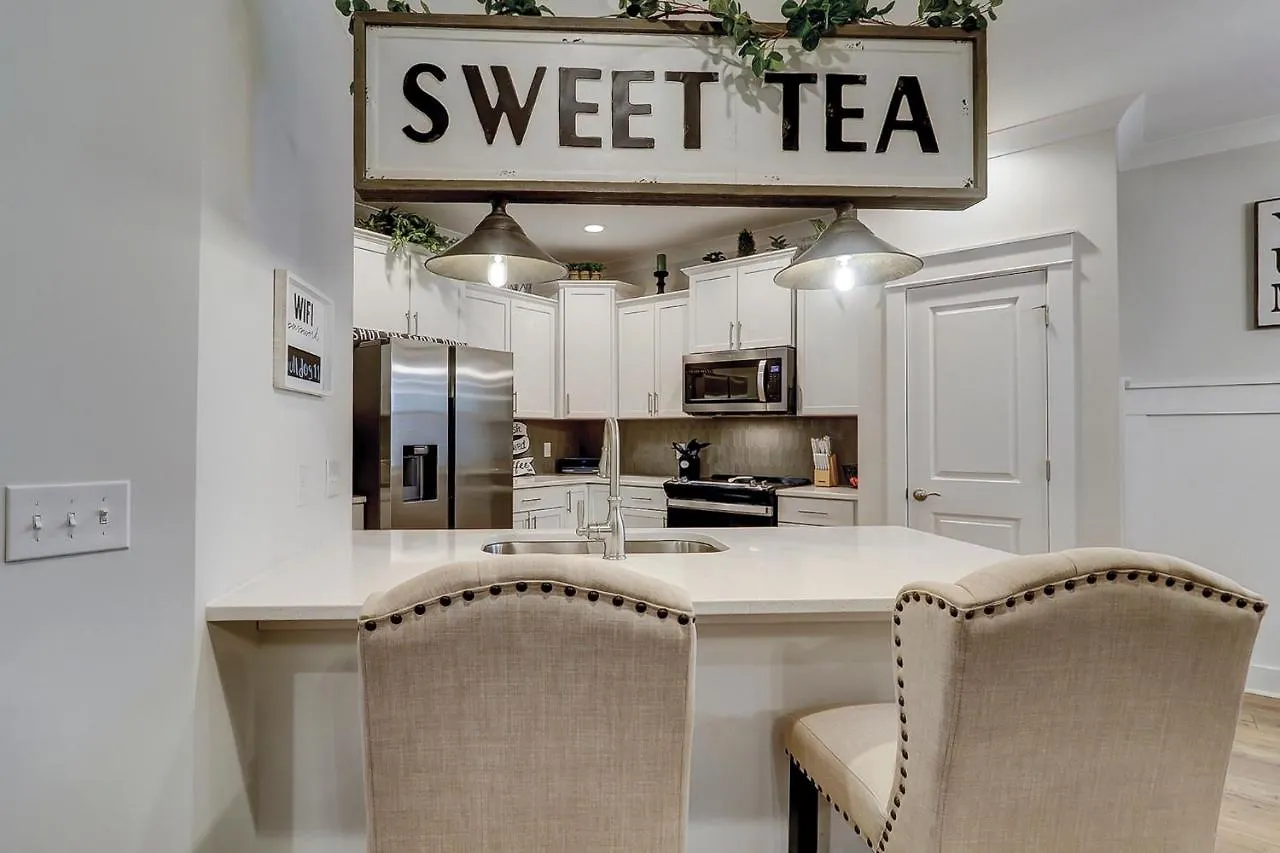 36 Pink 4 Bedroom Luxury * Hilton Head Island