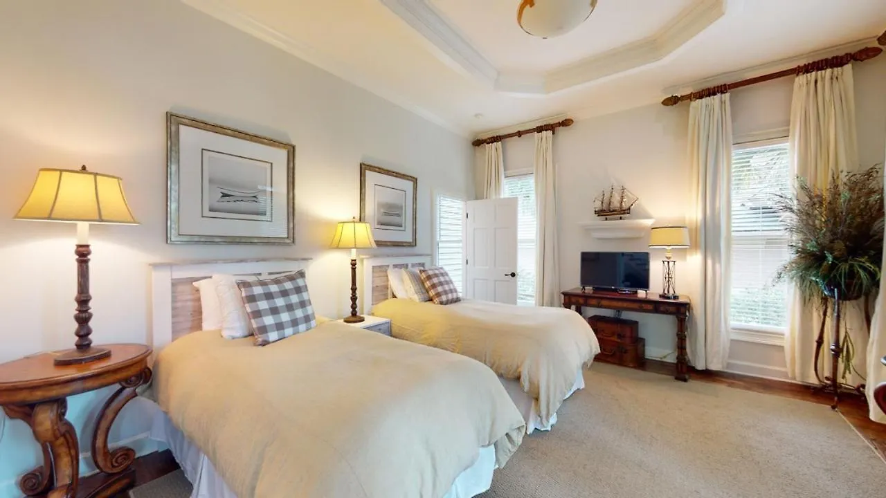 17 Brigantine * Hilton Head Island