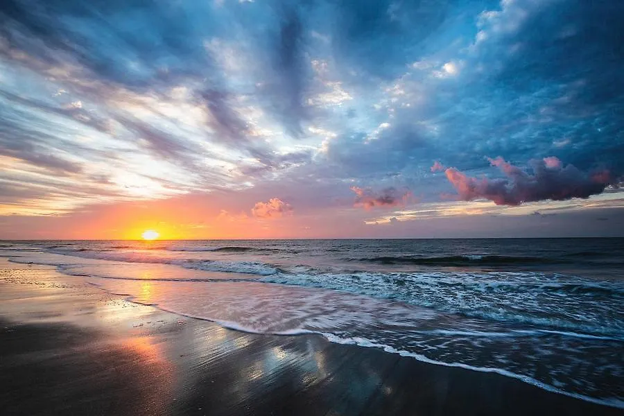 Pink Hideaway * Hilton Head Island