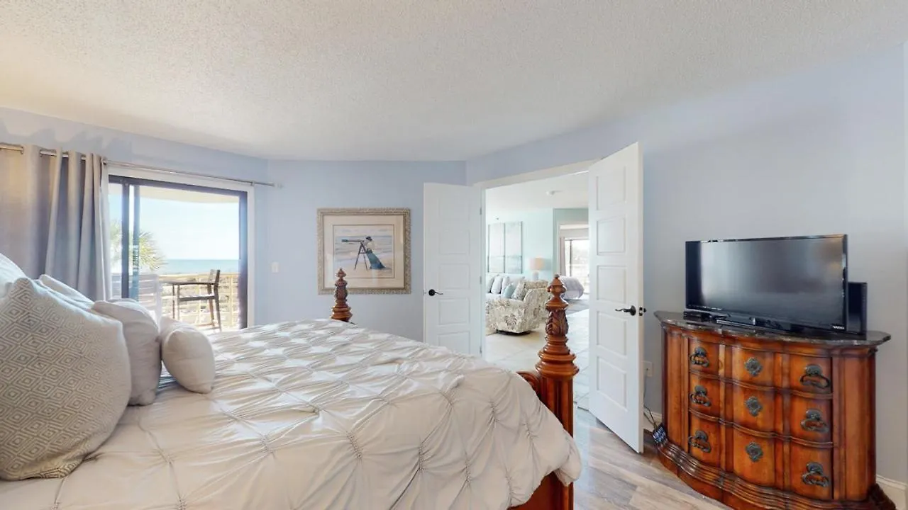 3133 Villamare Villa *