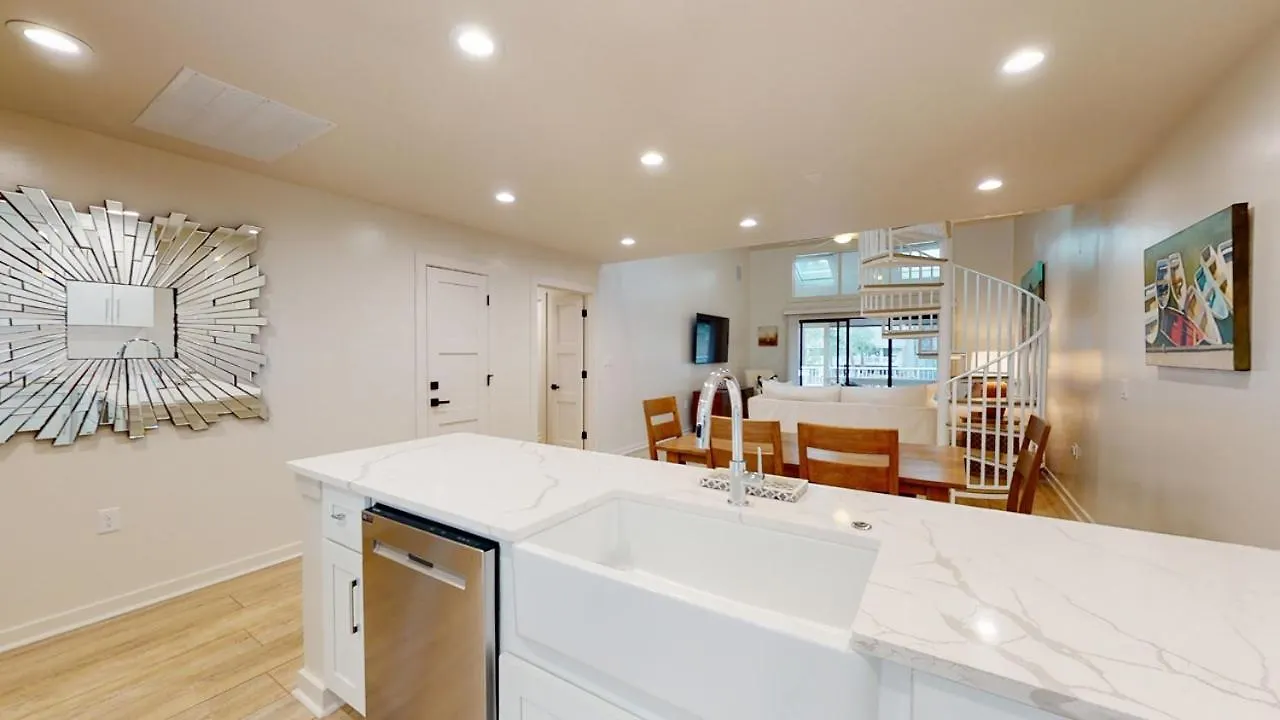 487 Captain's Cove Villa