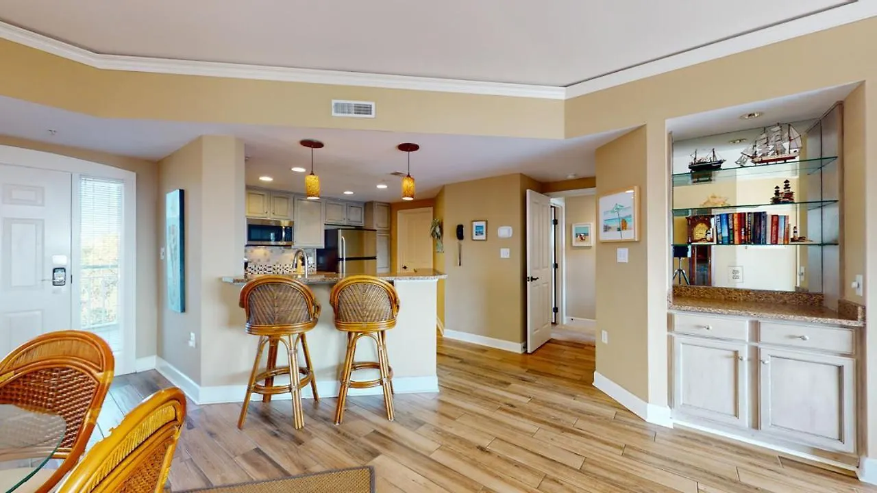 4505 Windsor Court North *