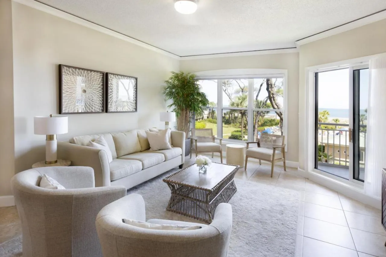 6202 Hampton Place North Villa *