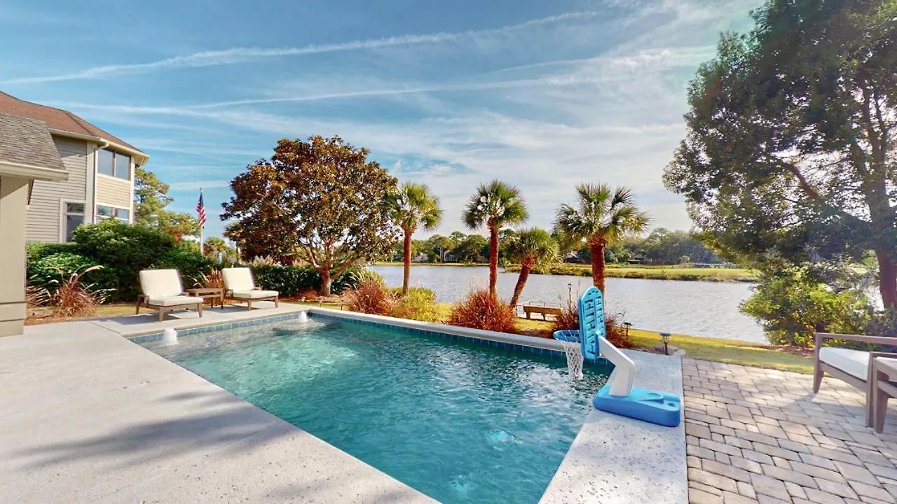 10 Full Sweep Holiday home