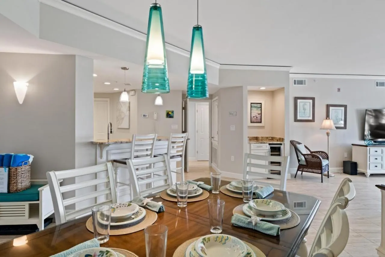 6106 Hampton Place North * Hilton Head Island
