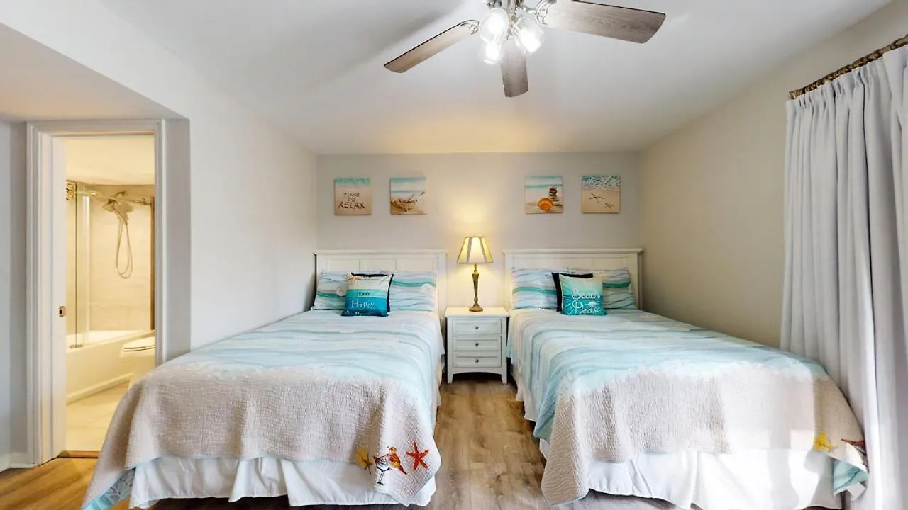 36 Hickory Cove *