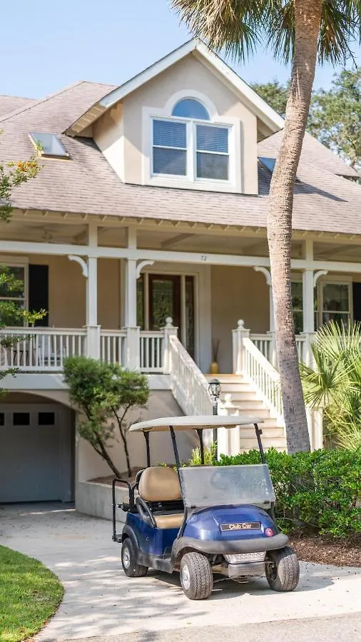 Holiday home Steps From The 2nd Row Pool & Hot Tub Hilton Head Island