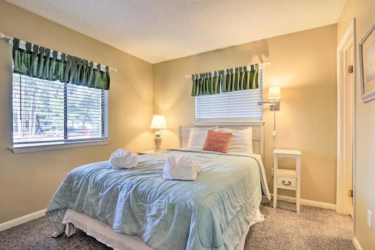 Resort-style Hilton Head - Walk To Beach! * Hilton Head Island
