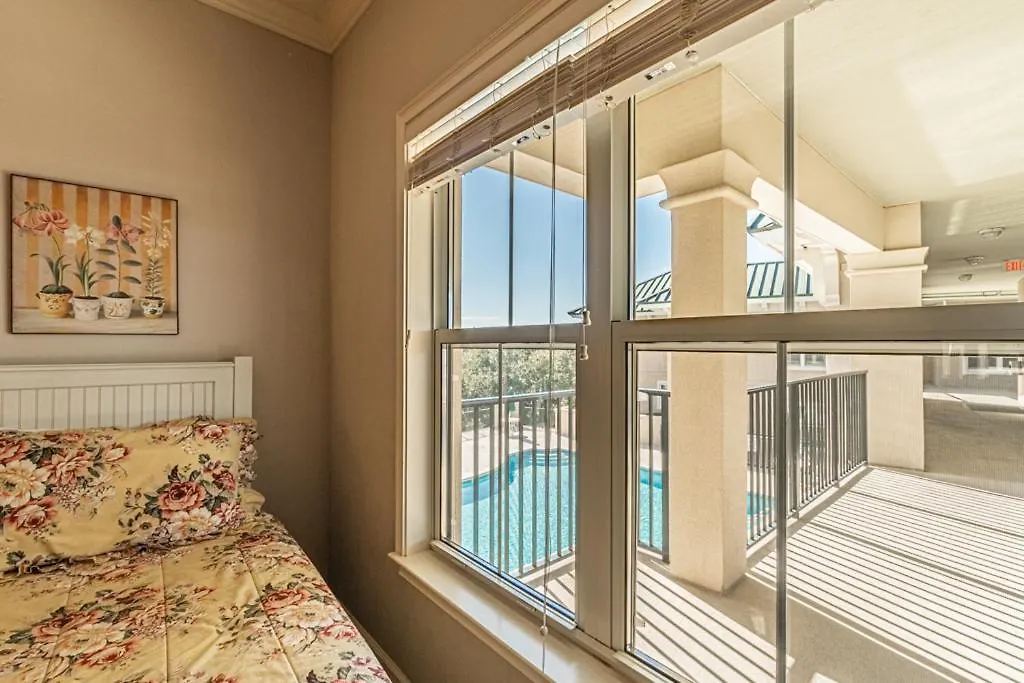 507 North Shore Walk To Steps From Restaurants And Shops Sleeps 6 North Forest Holiday home *