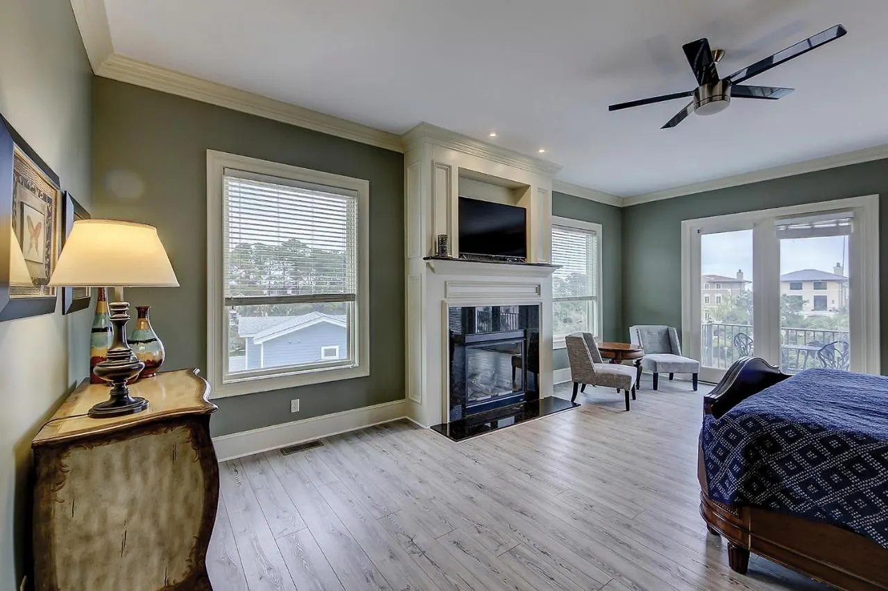Amazing Ocean Views 36 Bradley Roof Hot Tub Sleeps 15 *