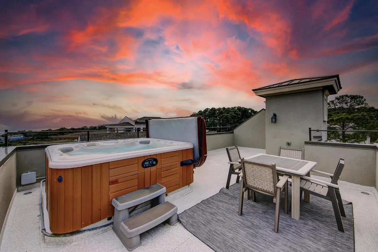 Amazing Ocean Views 36 Bradley Roof Hot Tub Sleeps 15 Holiday home