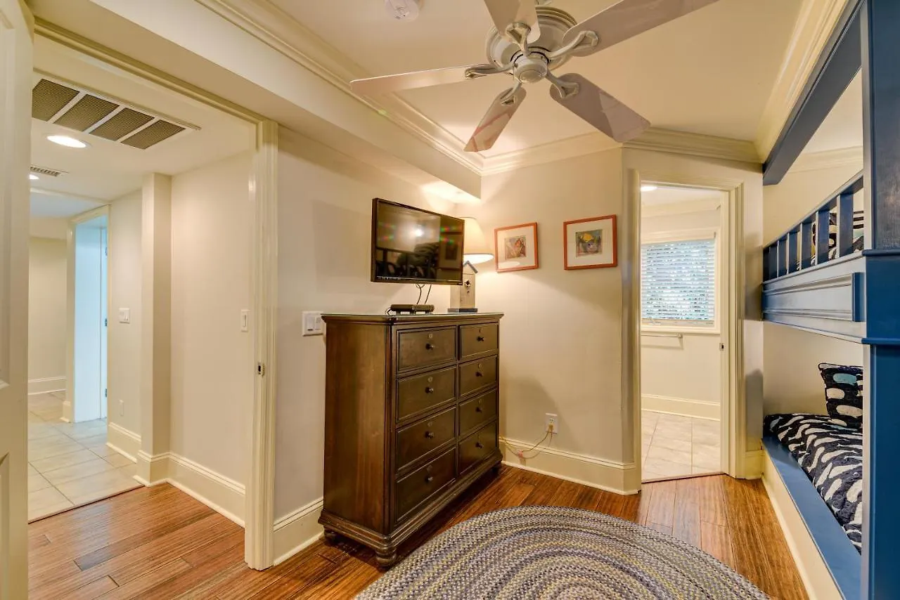 28 Surf Scoter 2nd Row Steps From The Renovated Hilton Head Island