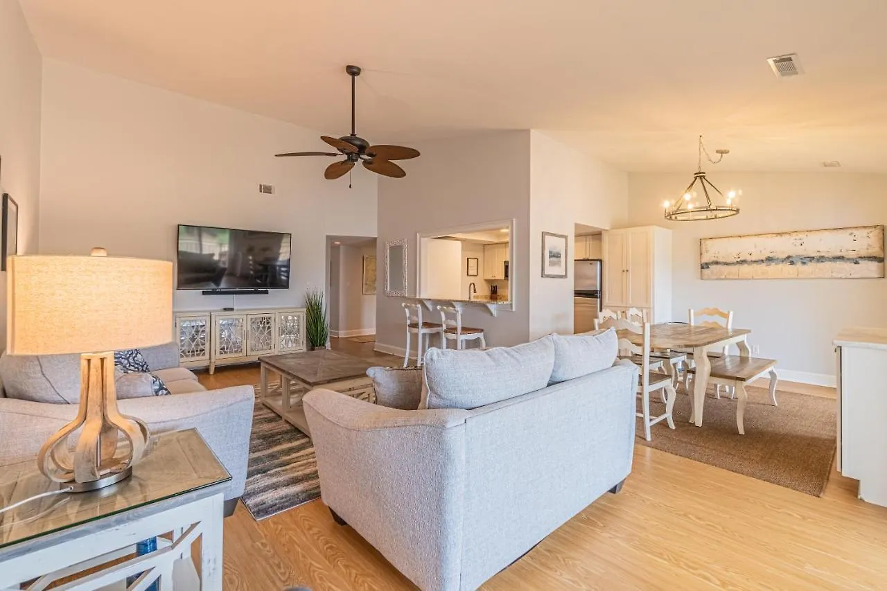 1762 Bluff Modern Updated Water Views Sleeps 8 Sea Pines Hilton Head Island