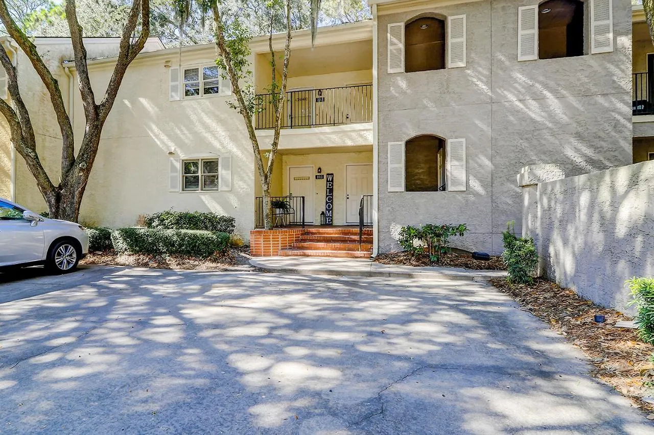 Devonshire 103 Apartment *