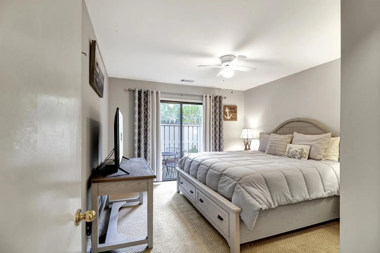 New Listing 2373 Racquet Club Gorgeous Golf Course View Steps From Harbourtown Sea Pines