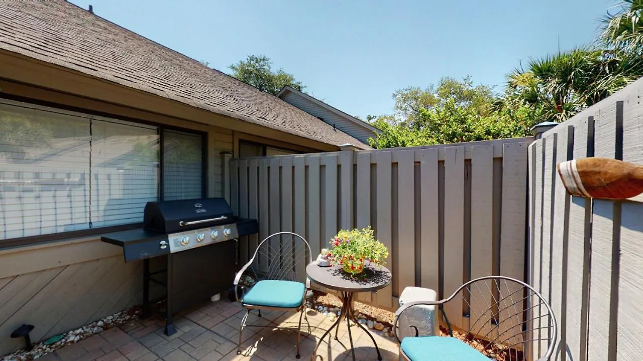 934 Inverness Village * Hilton Head Island
