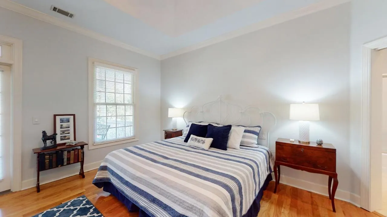 18 Armada Holiday home
