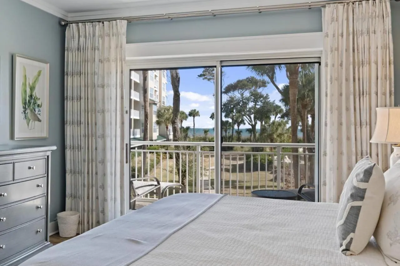6103 Hampton Place North * Hilton Head Island
