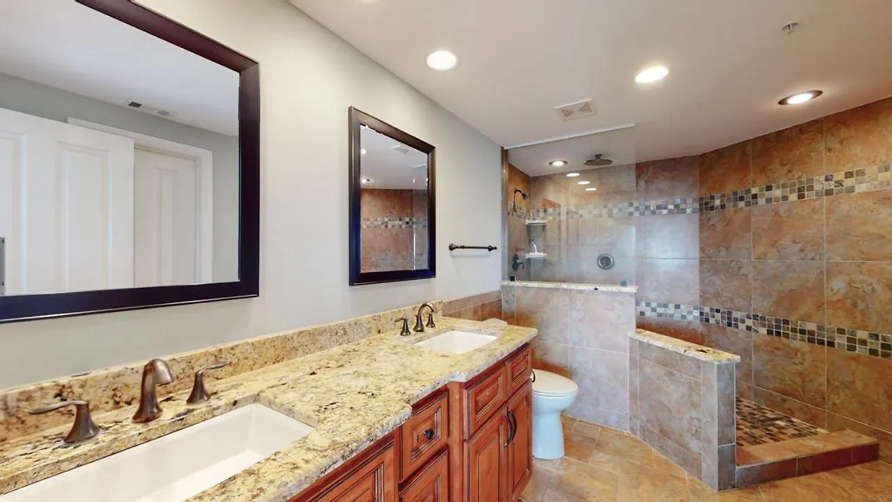 4505 Windsor Court North Villa *