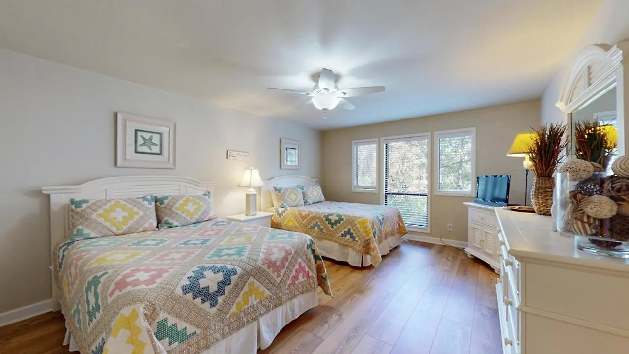 7819 Centre Court * Hilton Head Island