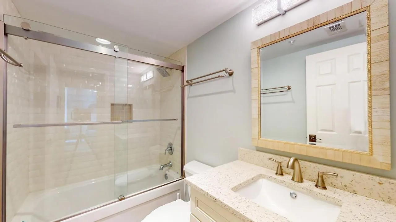 105 Barrington Arms Villa *