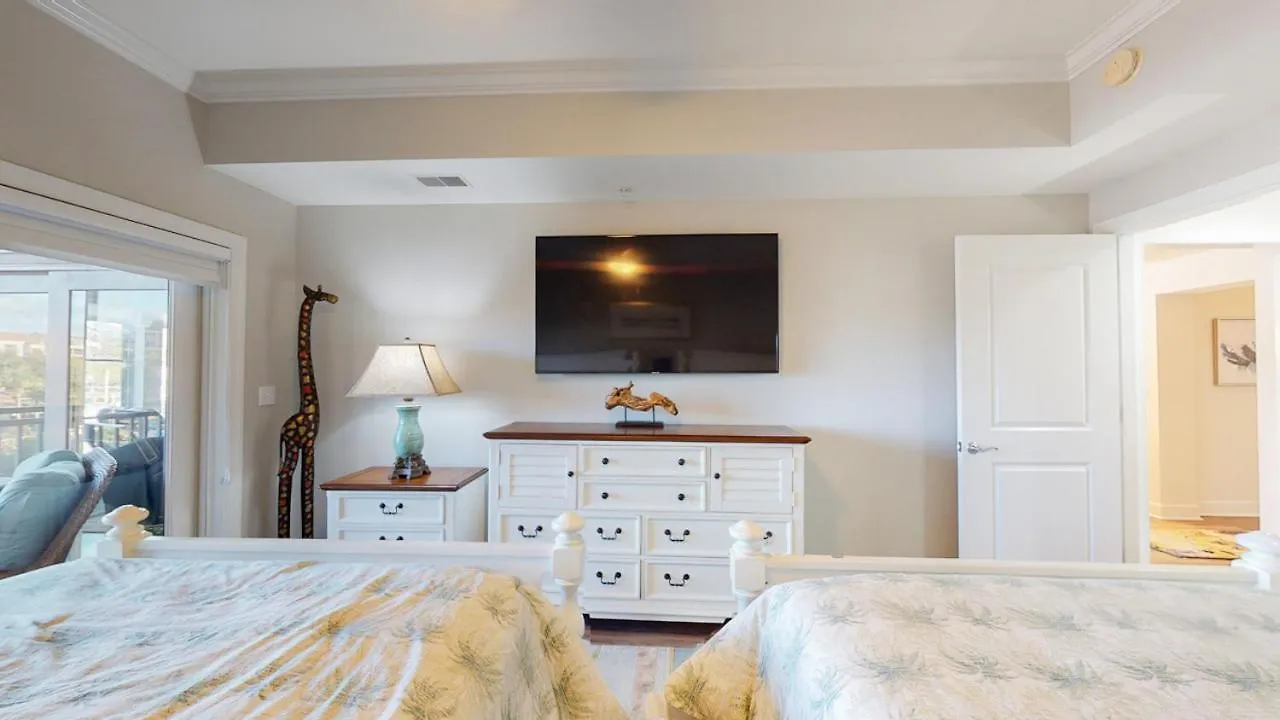 210 Mainsail * Hilton Head Island