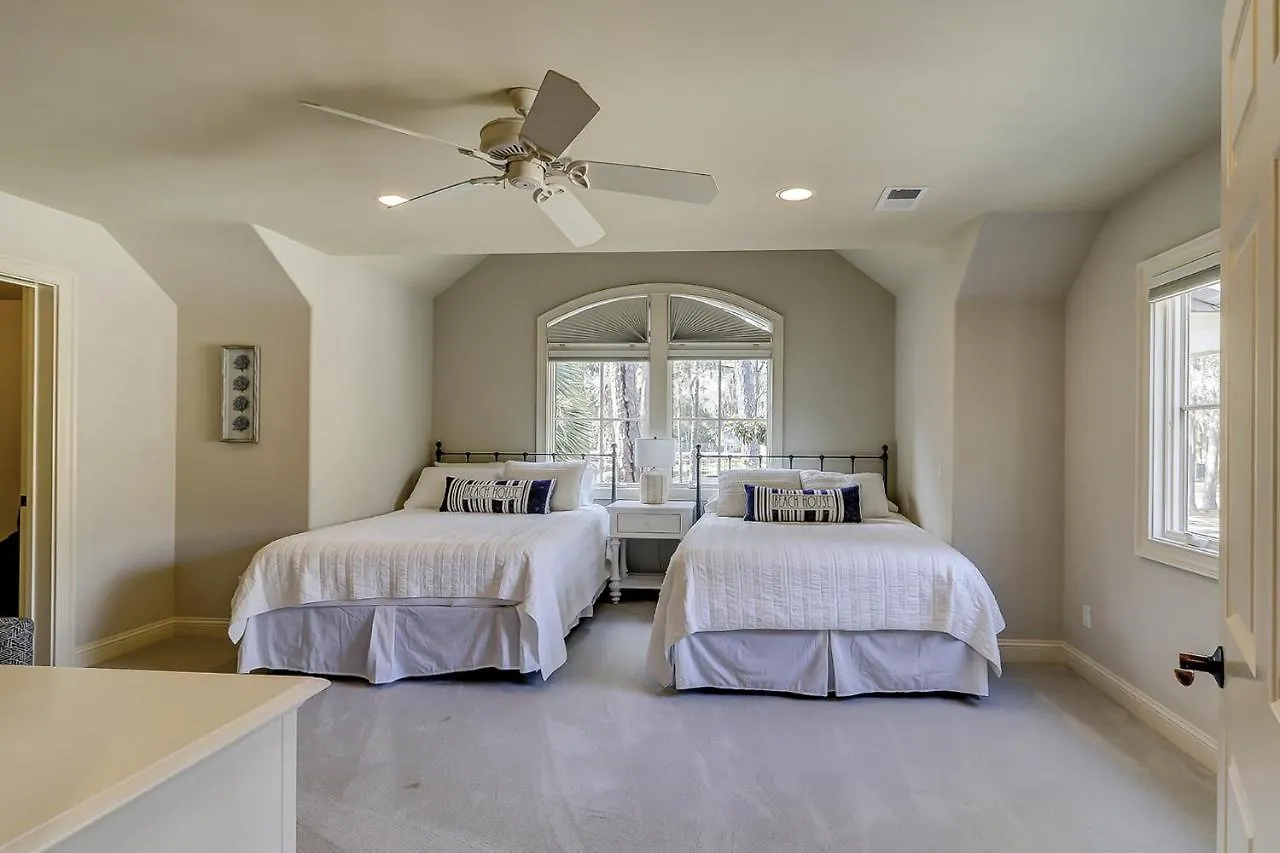 102 Baynard Cove Sea Pines Harbourtown