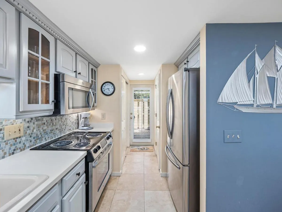 Schooner Court 704 Villa *