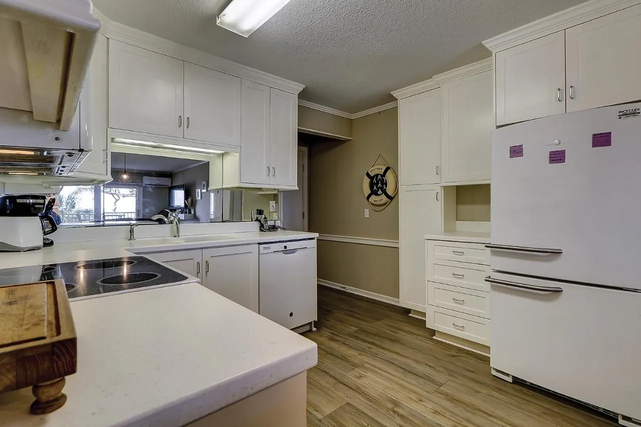 2f Beachwood Place Oceanfront Views Holiday home *