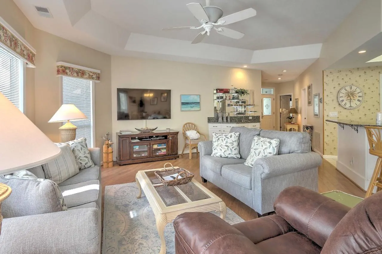 Villa Quaint Hilton Head With Pool And Hot Tub Access! *