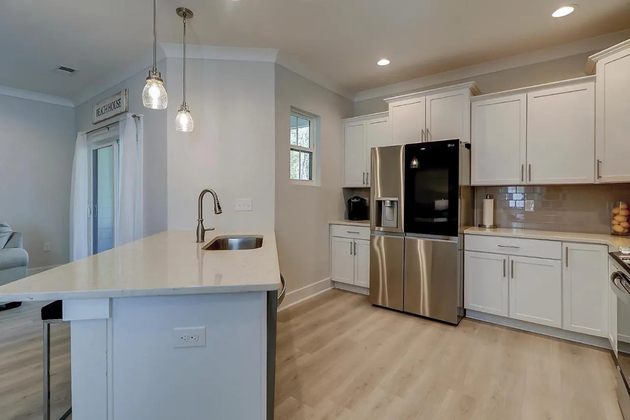 48 Pink Luxury 4 Bedroom Vacation * Hilton Head Island