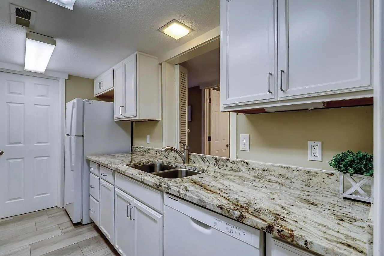 37 Sailmaster 2 Bedroom 25 Ba Shipyard *