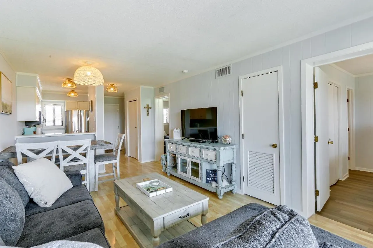 Hilton Head With Golf Views Walk To Beach! Apartment *
