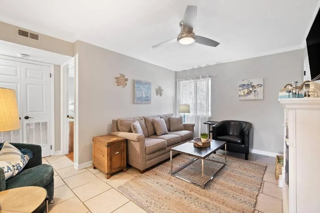 Apartmán 5 Min Walk To Beach- 2br1ba In The Dunes *