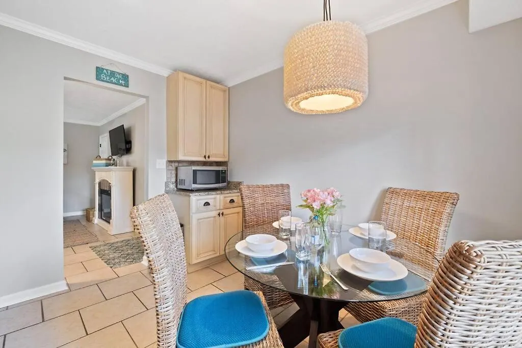 5 Min Walk To Beach- 2br1ba In The Dunes