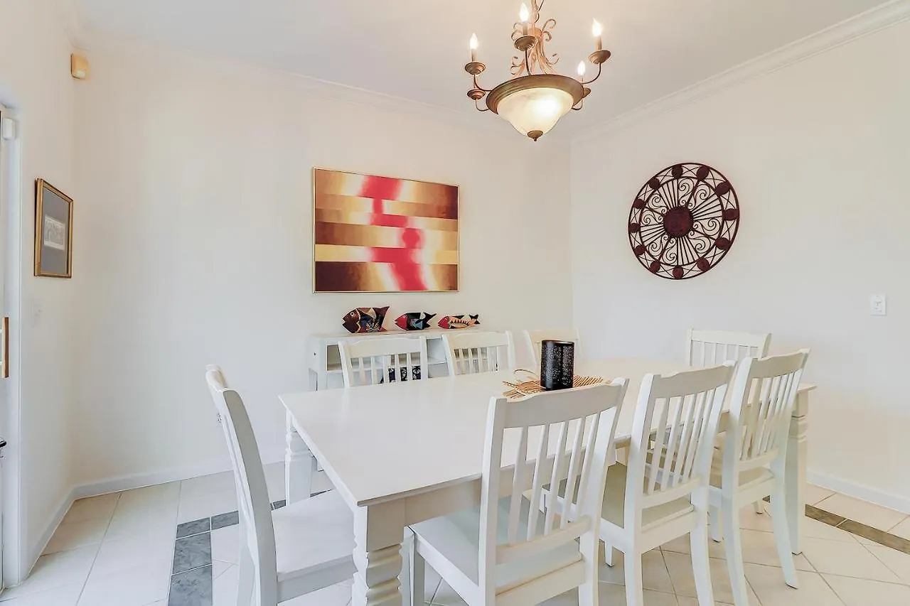 Bradley Road Estate Holiday home *