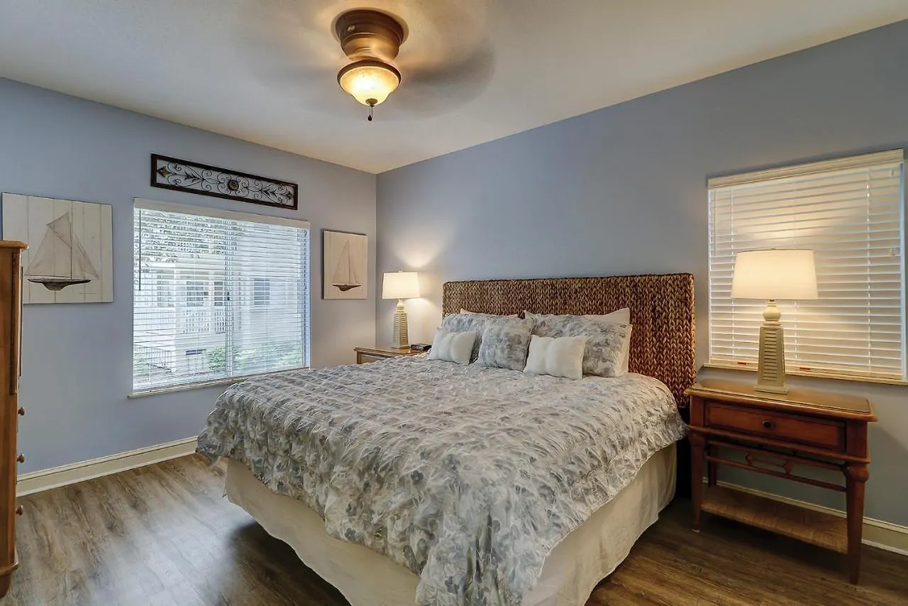 610 Barrington Park Villa