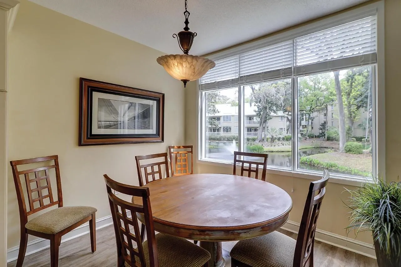 610 Barrington Park Villa *
