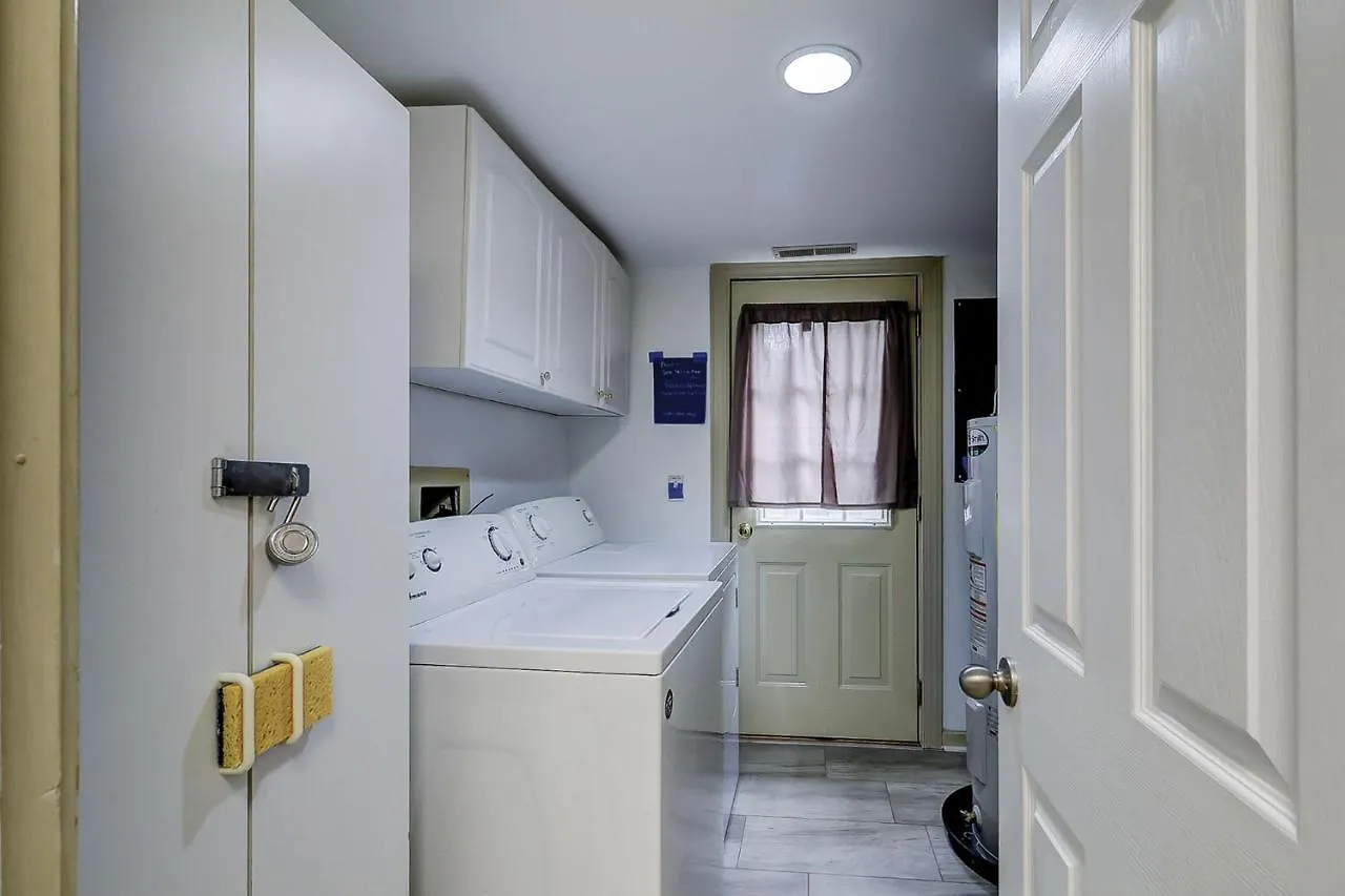 37 Sailmaster 2 Bedroom 25 Ba Shipyard