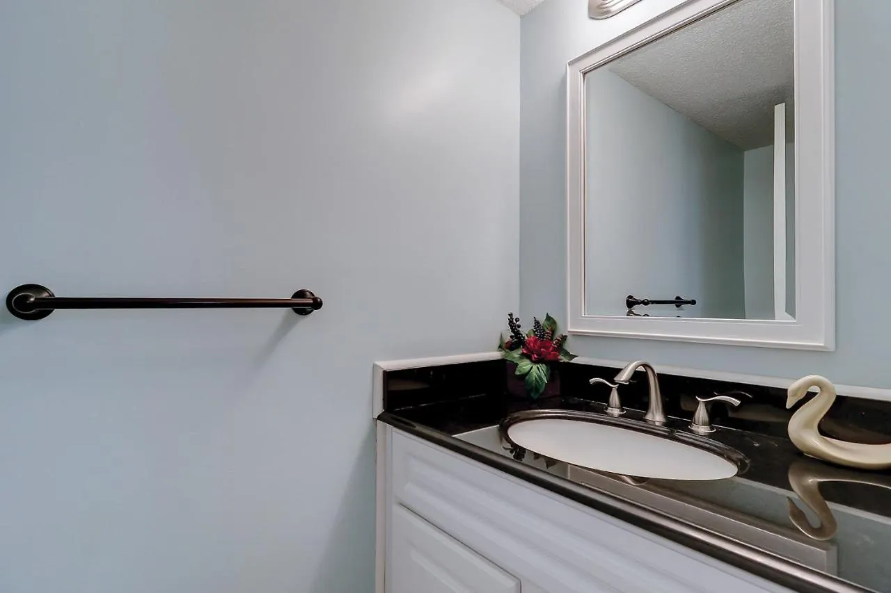 37 Sailmaster 2 Bedroom 25 Ba Shipyard *
