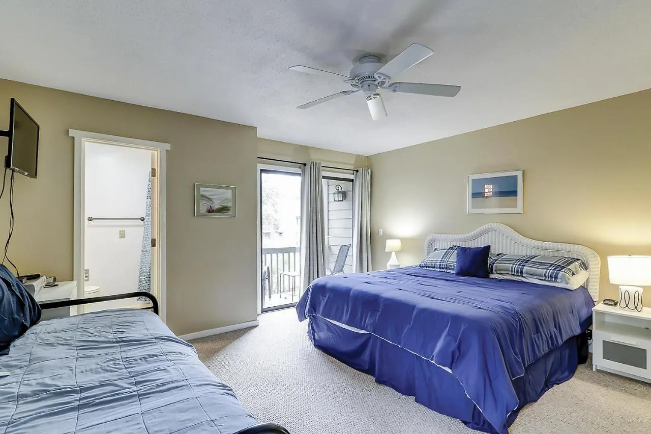37 Sailmaster 2 Bedroom 25 Ba Shipyard Holiday home *