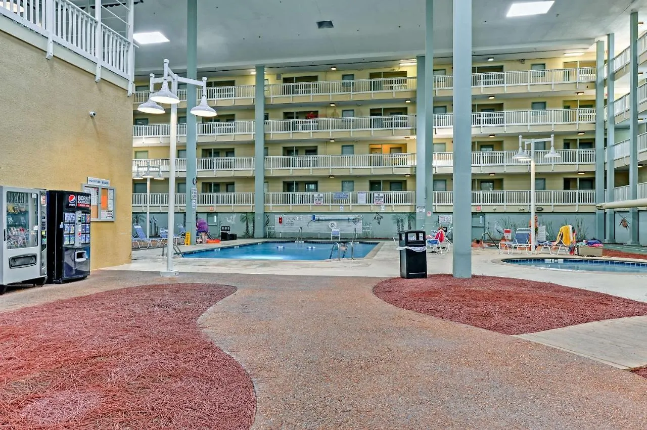 Apartment Hilton Head With Golf Views Walk To Beach! *