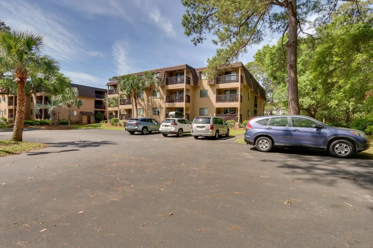 Apartment - Walk To Pool And Beach! *
