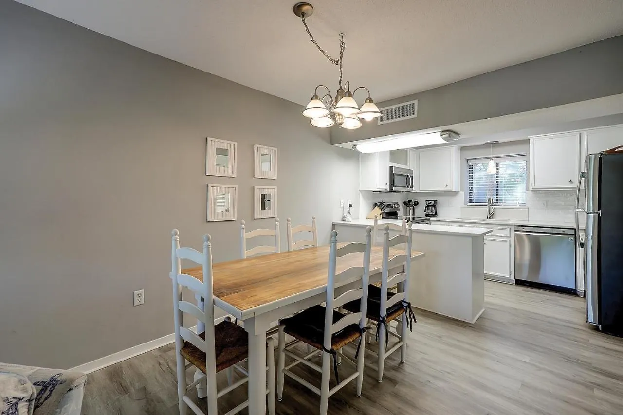 14 Hickory Cove * Hilton Head Island