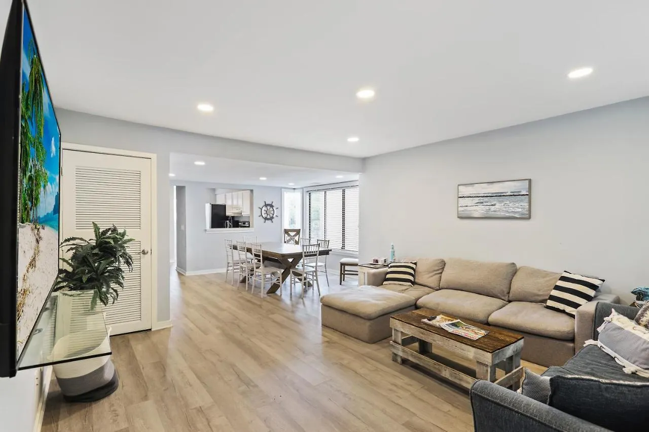 36 Courtside Near Ocean Forest *