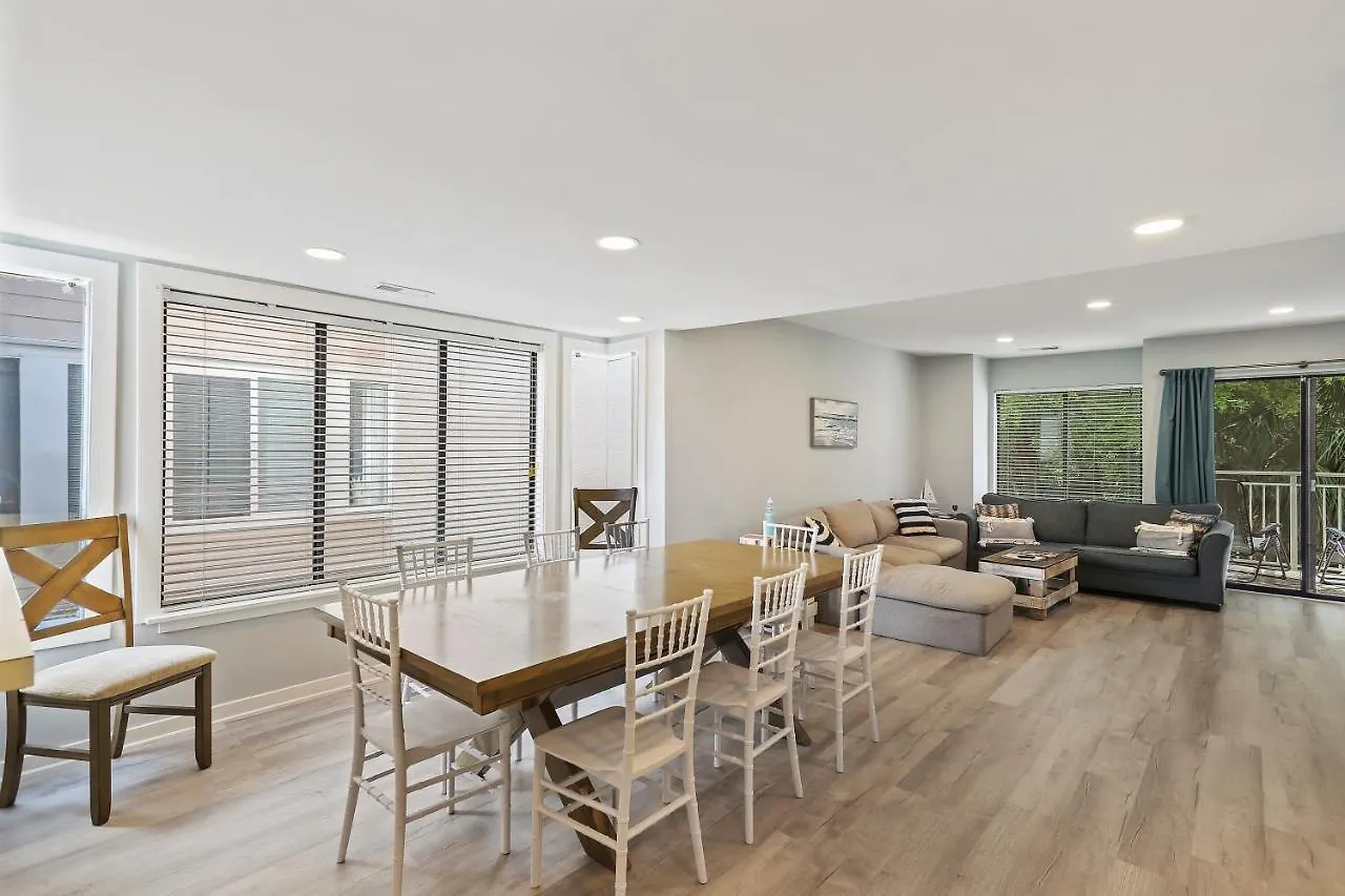 36 Courtside Near Ocean Forest