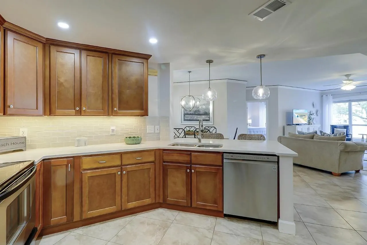 4302 Windsor Court Holiday home *