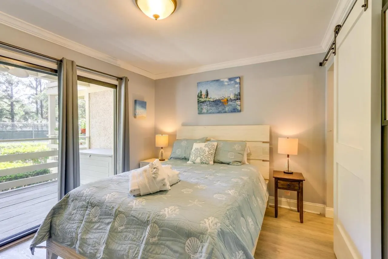 Hilton Head With Balcony, And Pool Access! Hilton Head Island